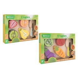 Drevené ovocie na krájanie