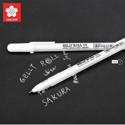   Metalická farba píše na svetlé aj tmavé papiere, ako aj na lesklé a matné povrchy. 