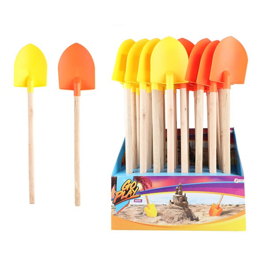 Rýl s drevennou rúčkou